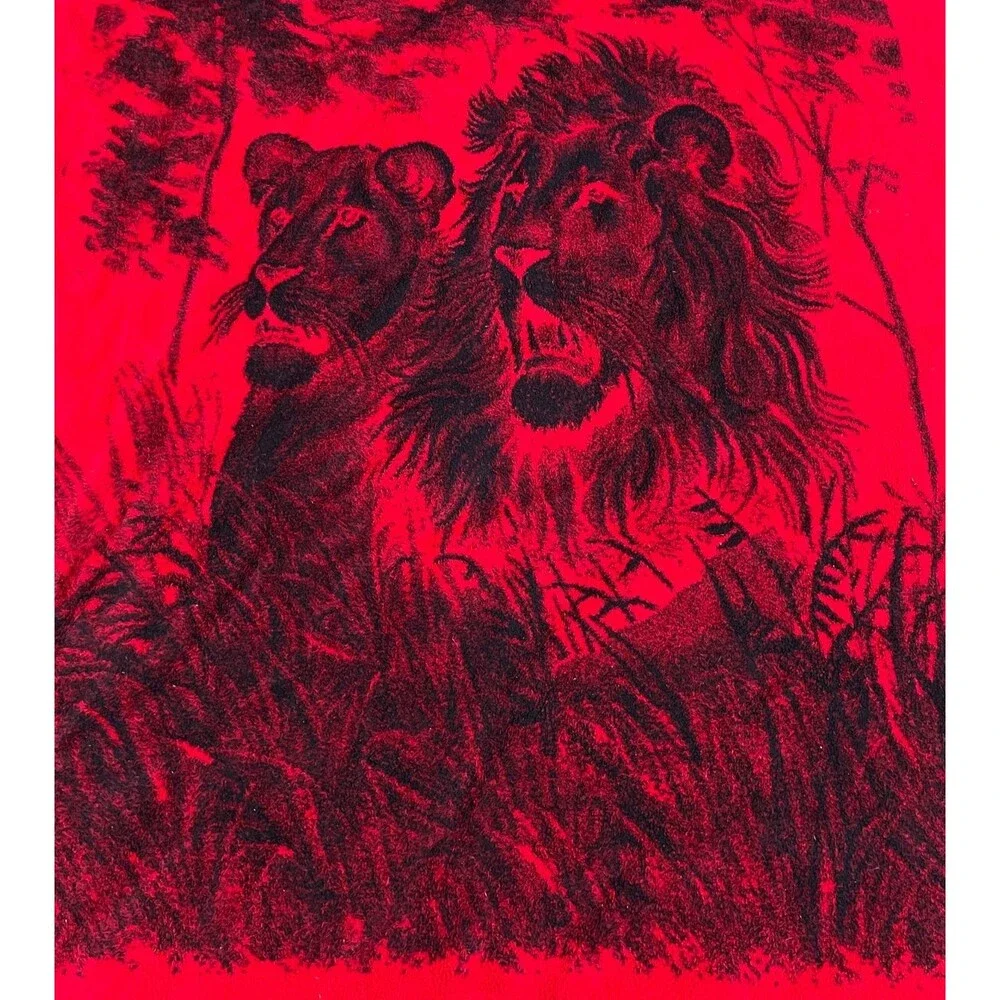 San Marcos Blanket Cobija Black Red Reversible Lion Lions Nature Colorful 70x89